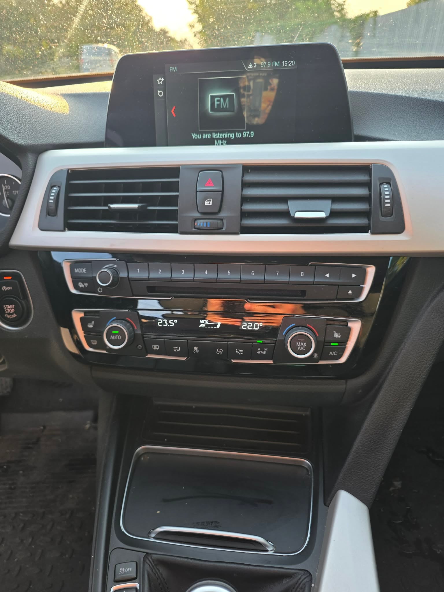 BMW Seria 3 2017 — imagine 7
