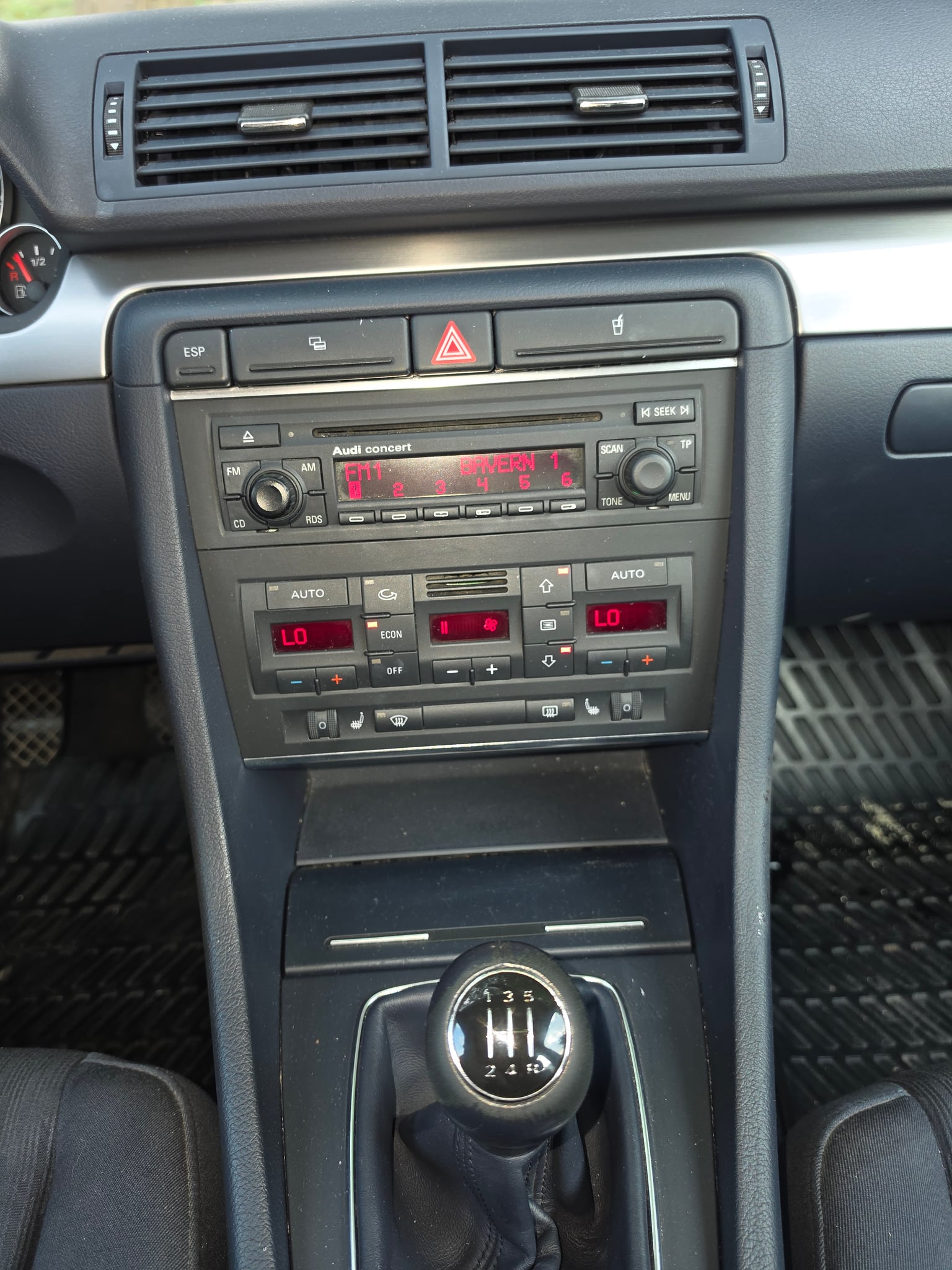 AUDI A4 2006 — imagine 18