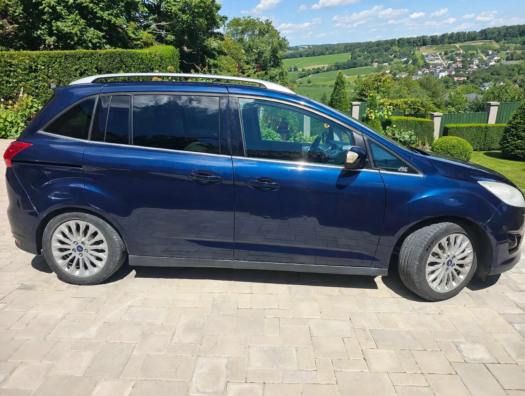 FORD Grand C-MAX 2011 — imagine 4