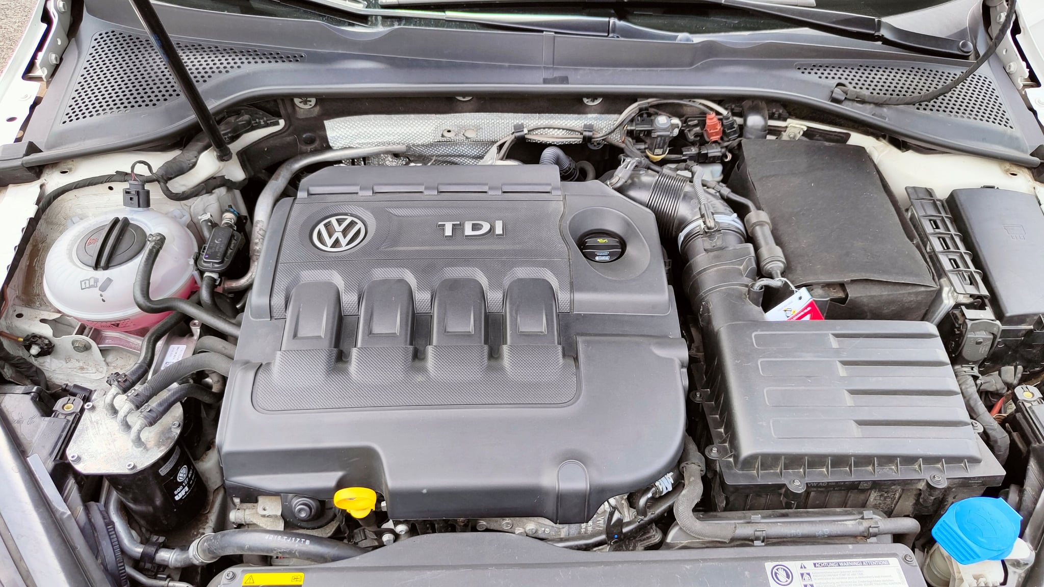 VOLKSWAGEN Golf 2016 — imagine 9