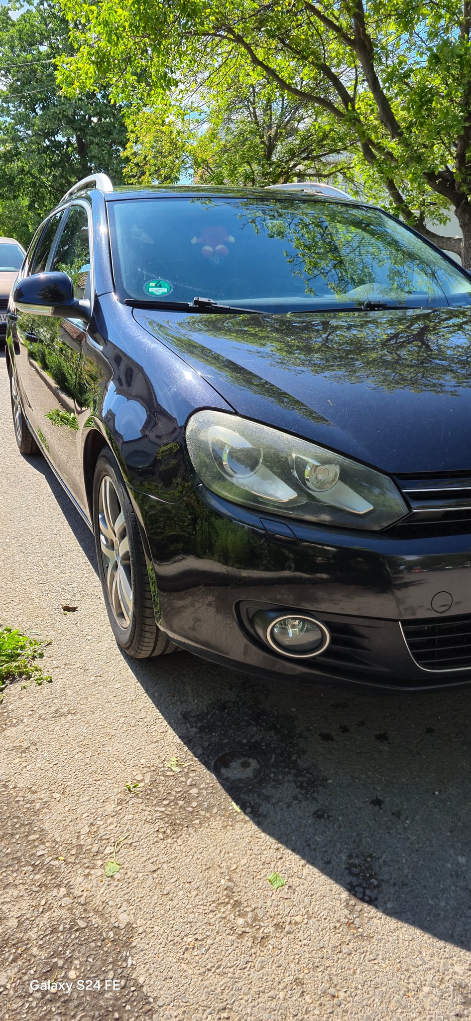 VOLKSWAGEN Golf 2010 — imagine 1