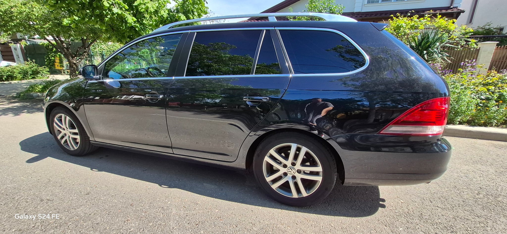 VOLKSWAGEN Golf 2010 — imagine 3