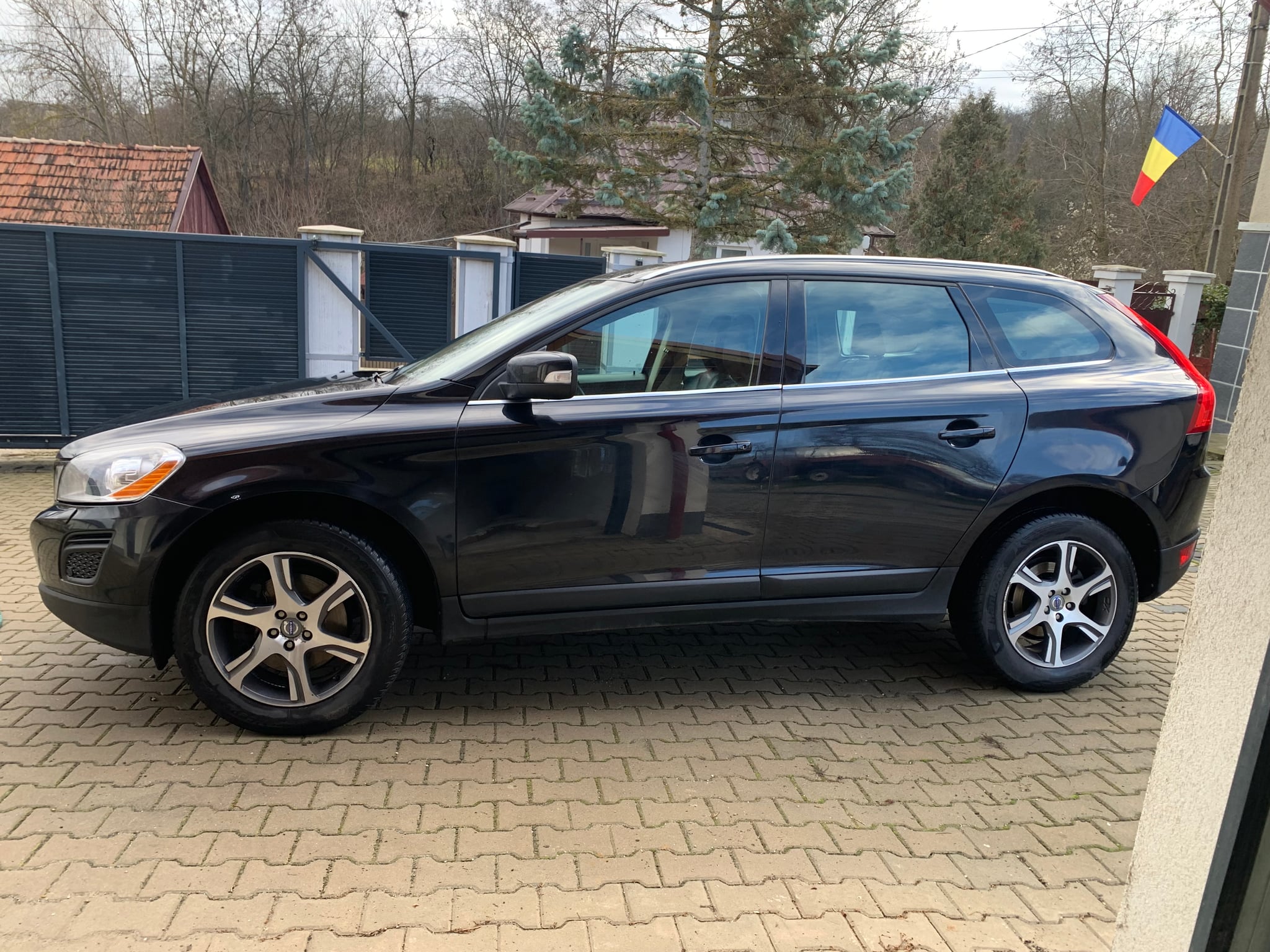 VOLVO XC60 2012 — imagine 8