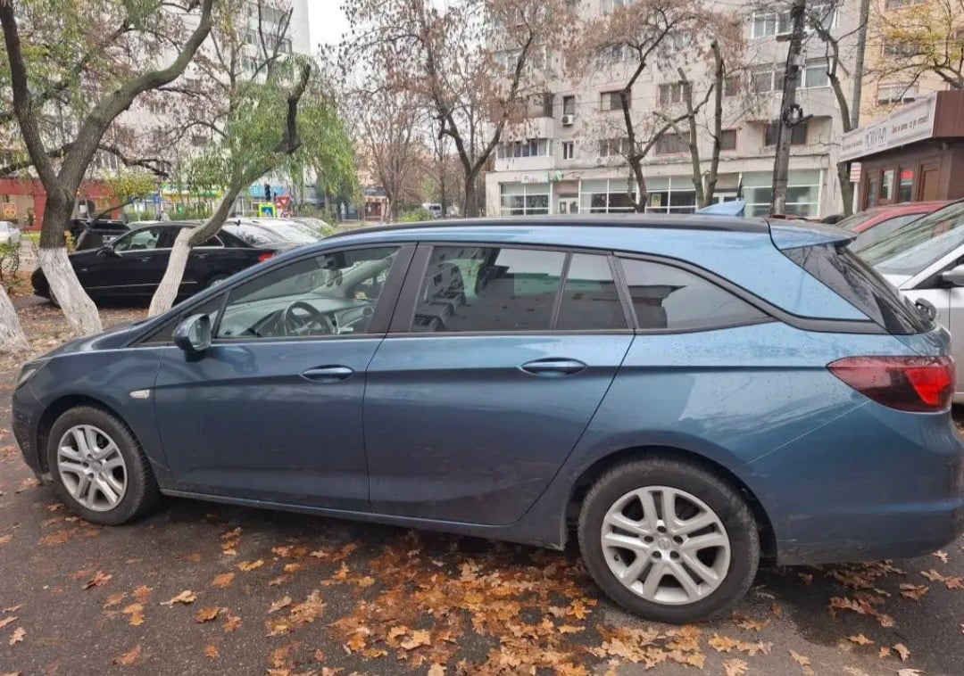 OPEL Astra 2017 — imagine 4