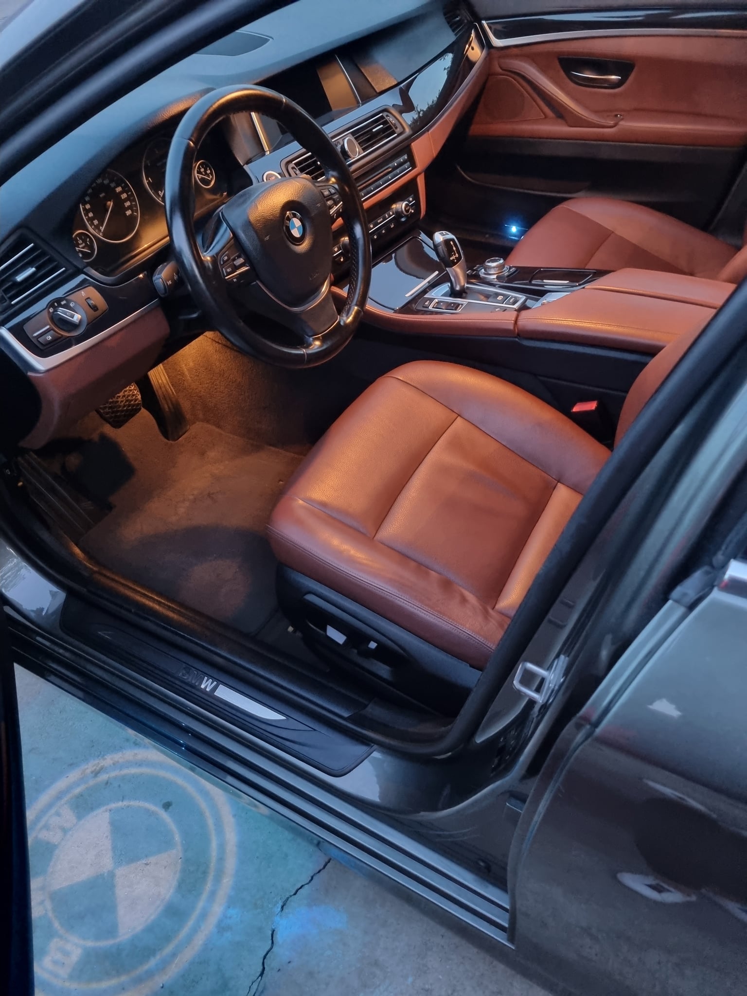 BMW Seria 5 2014 — imagine 3