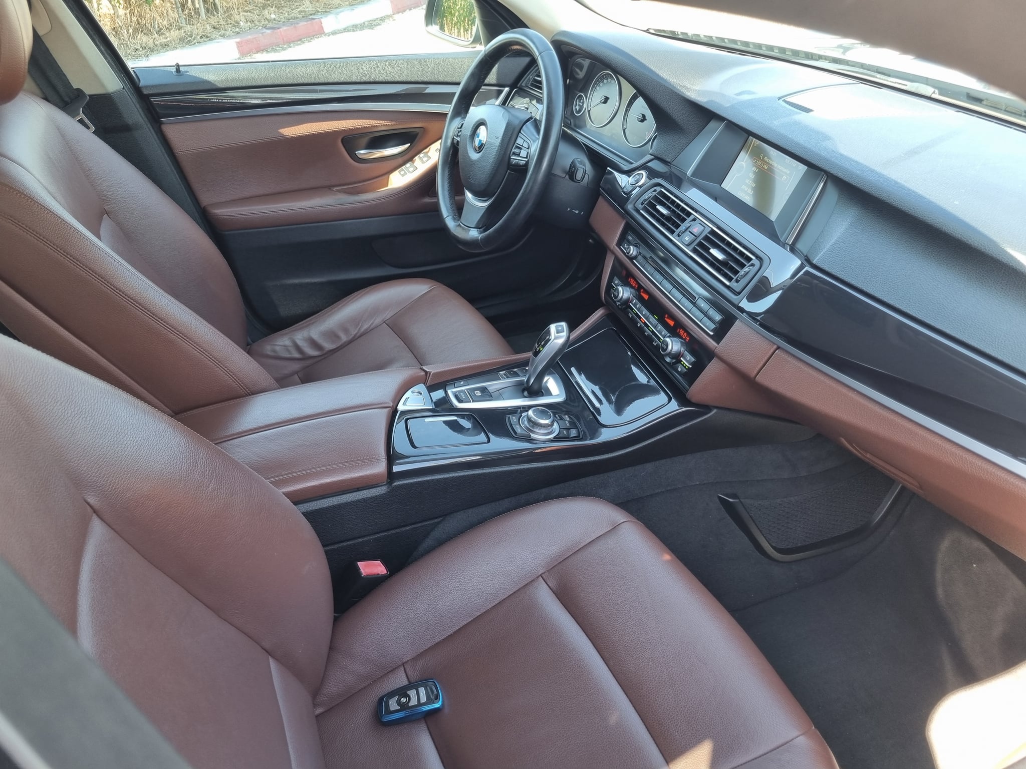 BMW Seria 5 2014 — imagine 5