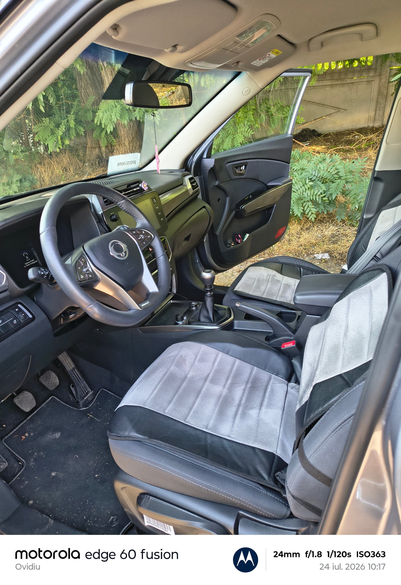 SSANGYONG Tivoli 2024 — imagine 11