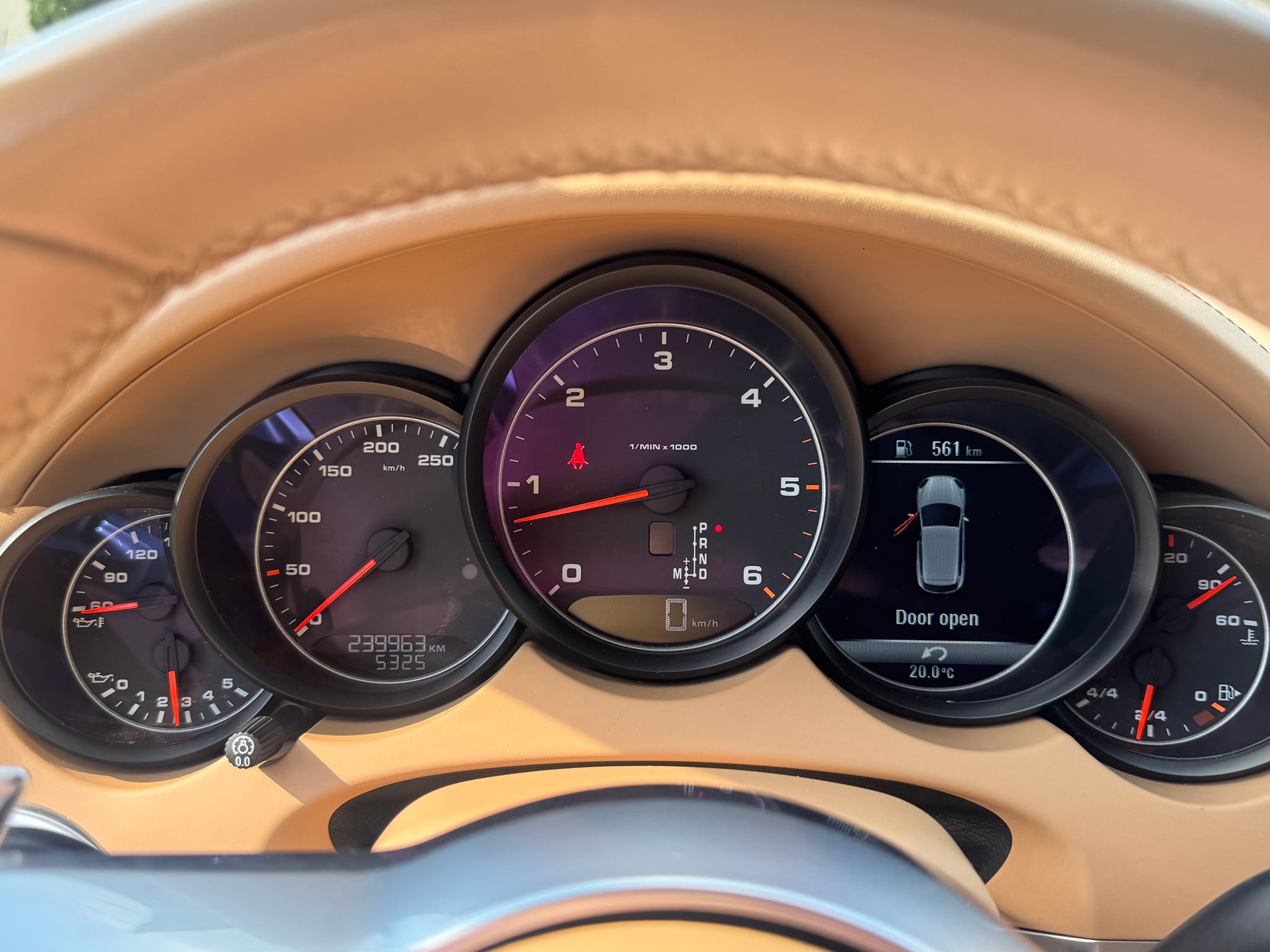 PORSCHE Cayenne 2016 — imagine 9
