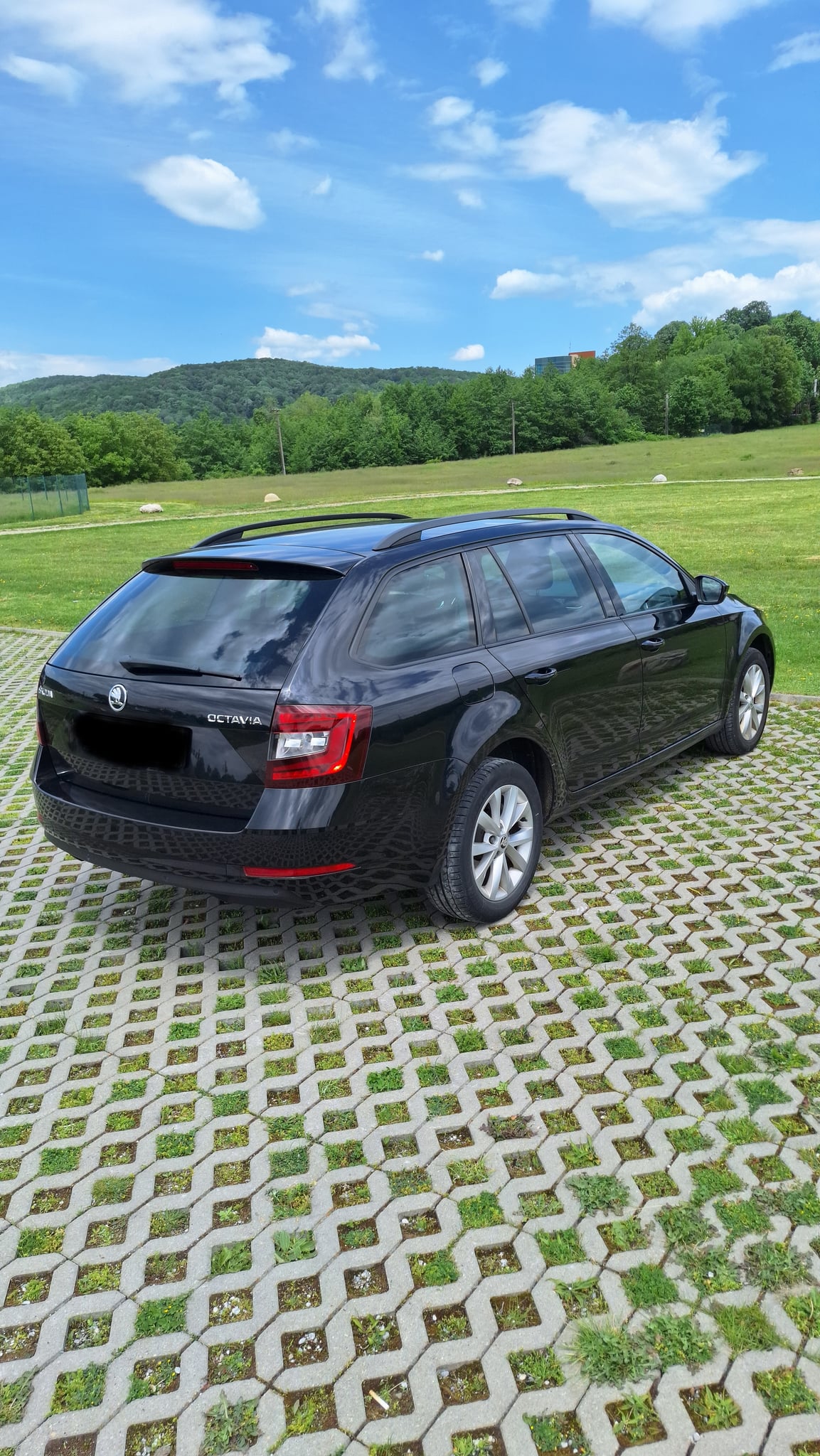 SKODA Octavia 2018 — imagine 4