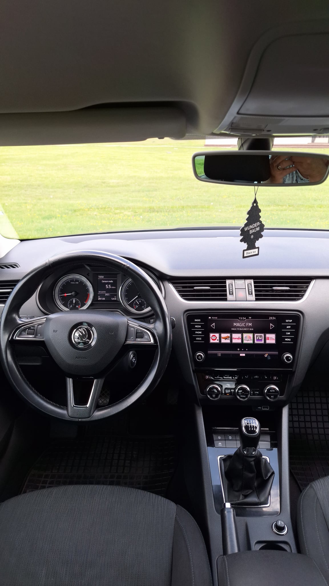 SKODA Octavia 2018 — imagine 8
