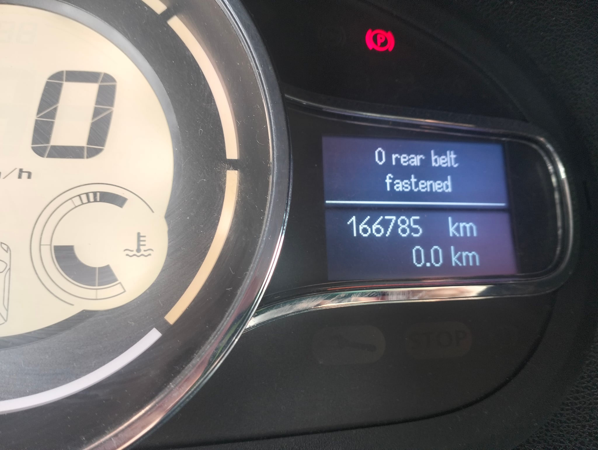 RENAULT Megane 2013 — imagine 9
