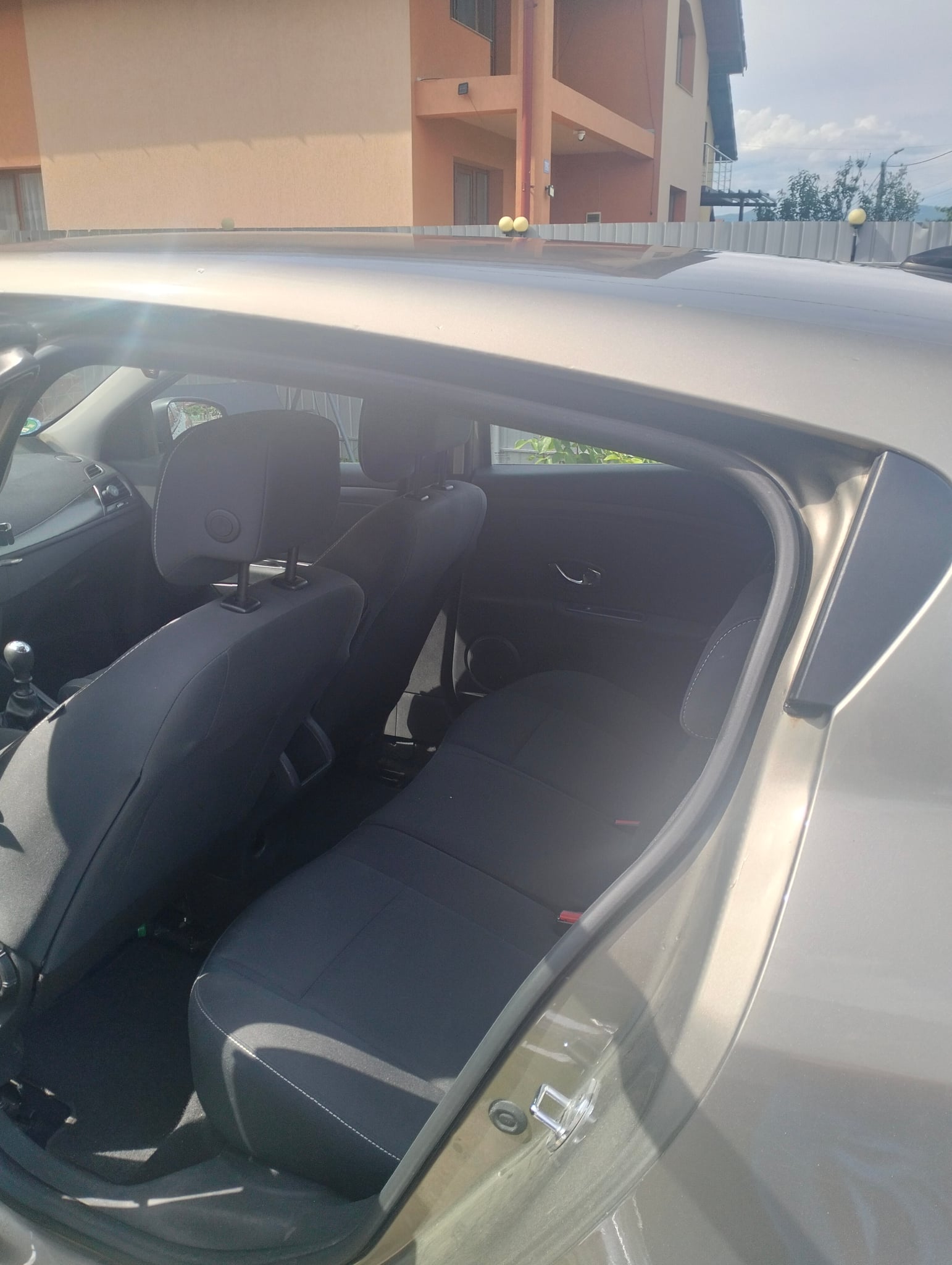 RENAULT Megane 2013 — imagine 13