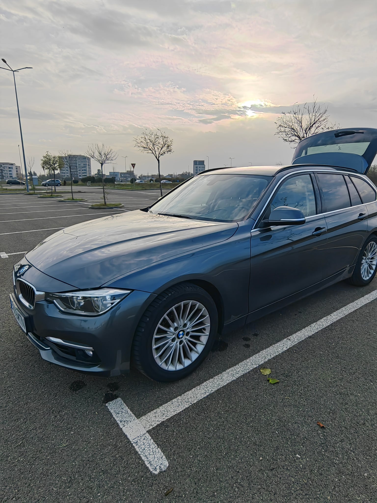 BMW Seria 3 2018 — imagine 9