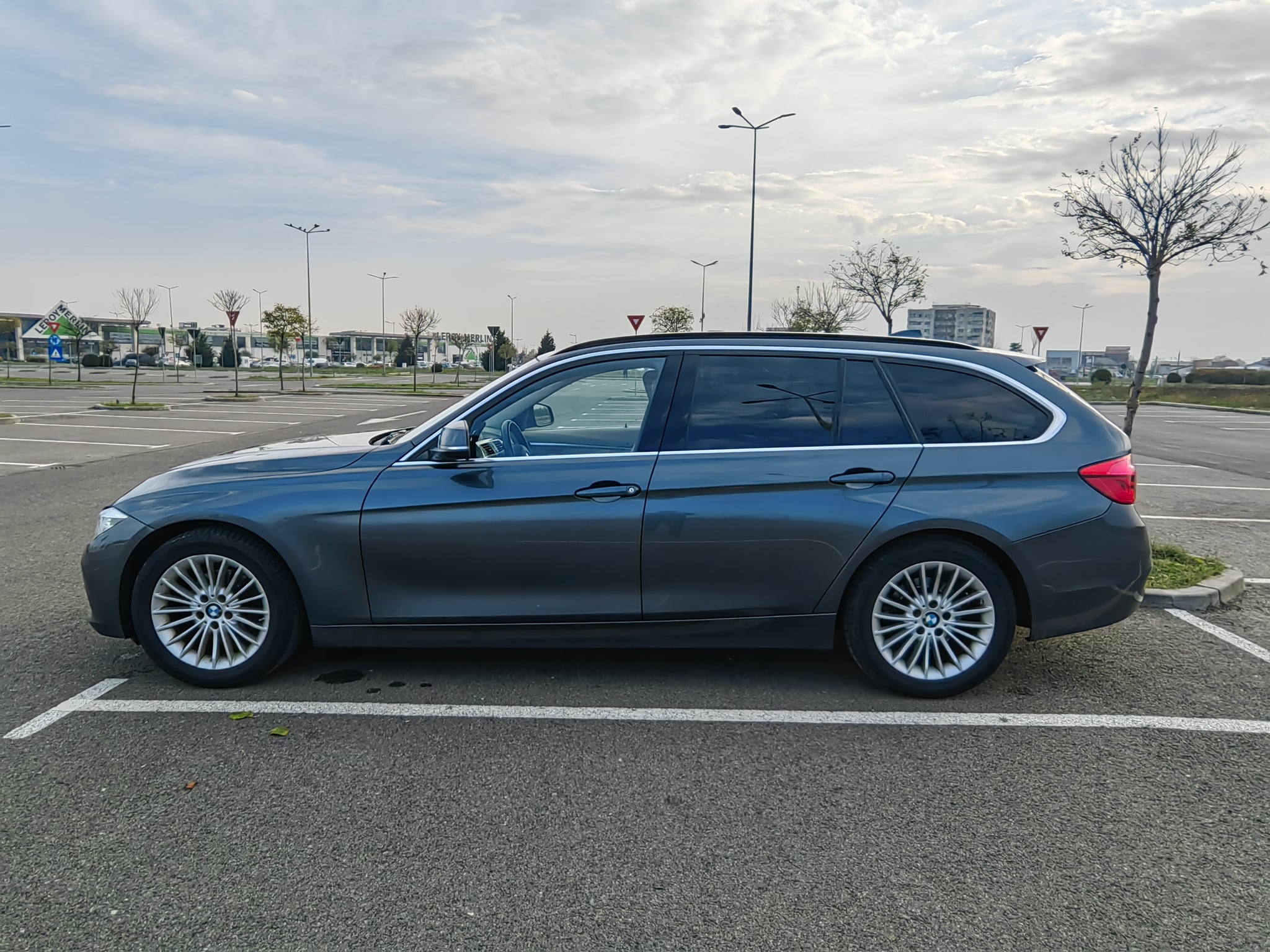 BMW Seria 3 2018 — imagine 8