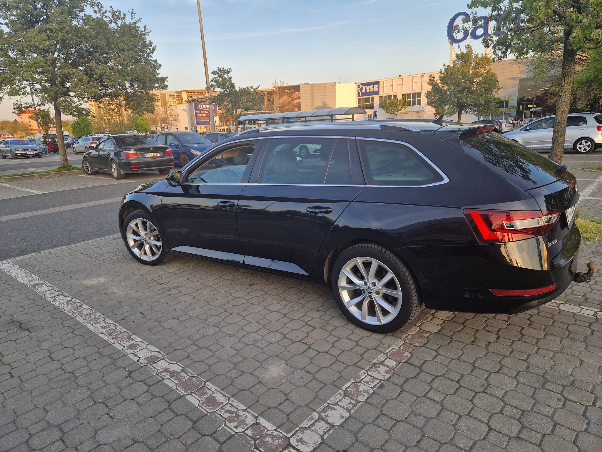 SKODA Superb 2017 — imagine 3