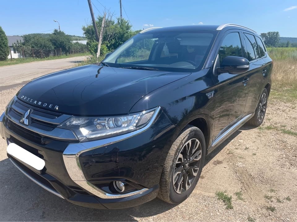 MITSUBISHI Outlander 2016 — imagine 11