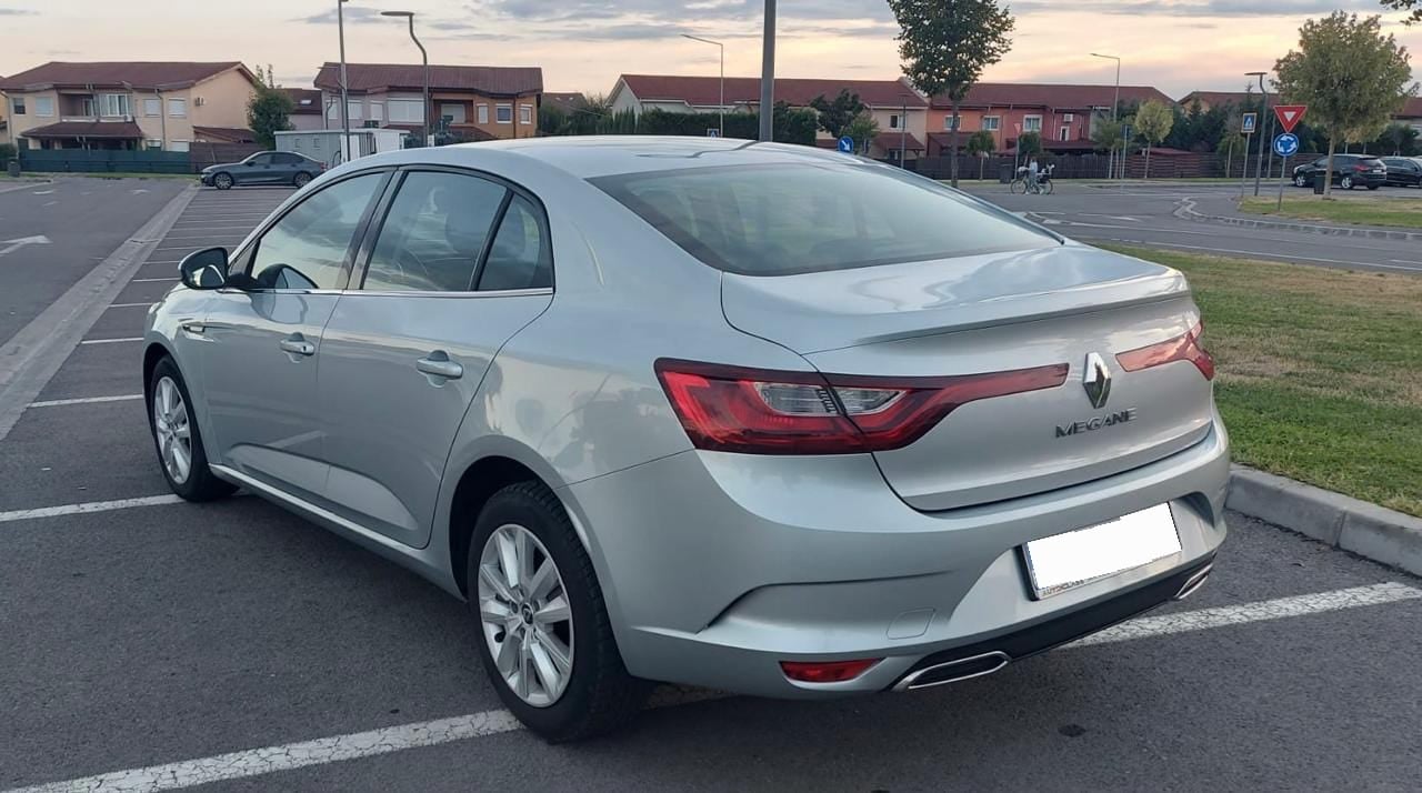 RENAULT Megane 2021 — imagine 10